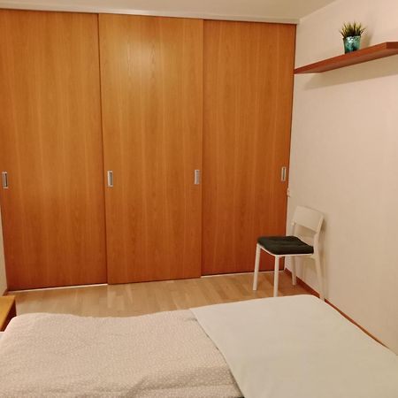 City Center Raua Apartment With Balcony Tallin Exterior foto